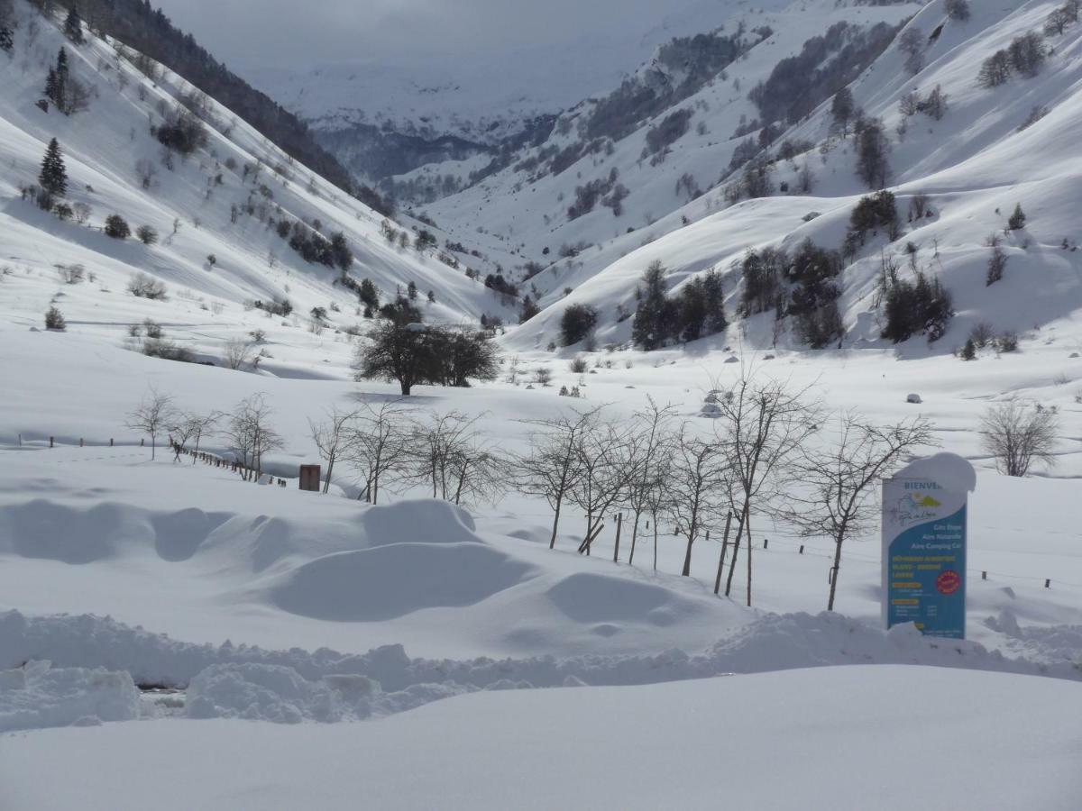Gite De Montagne Du Plateau De Lhers- Accueil Randonneurs Accous 외부 사진