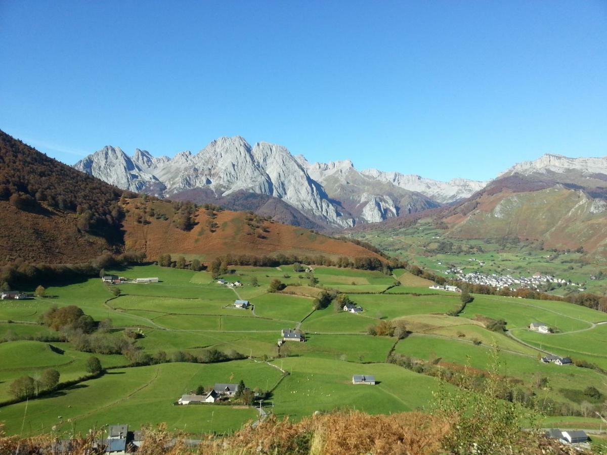 Gite De Montagne Du Plateau De Lhers- Accueil Randonneurs Accous 외부 사진
